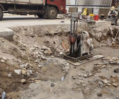 集贤公路下沉压浆